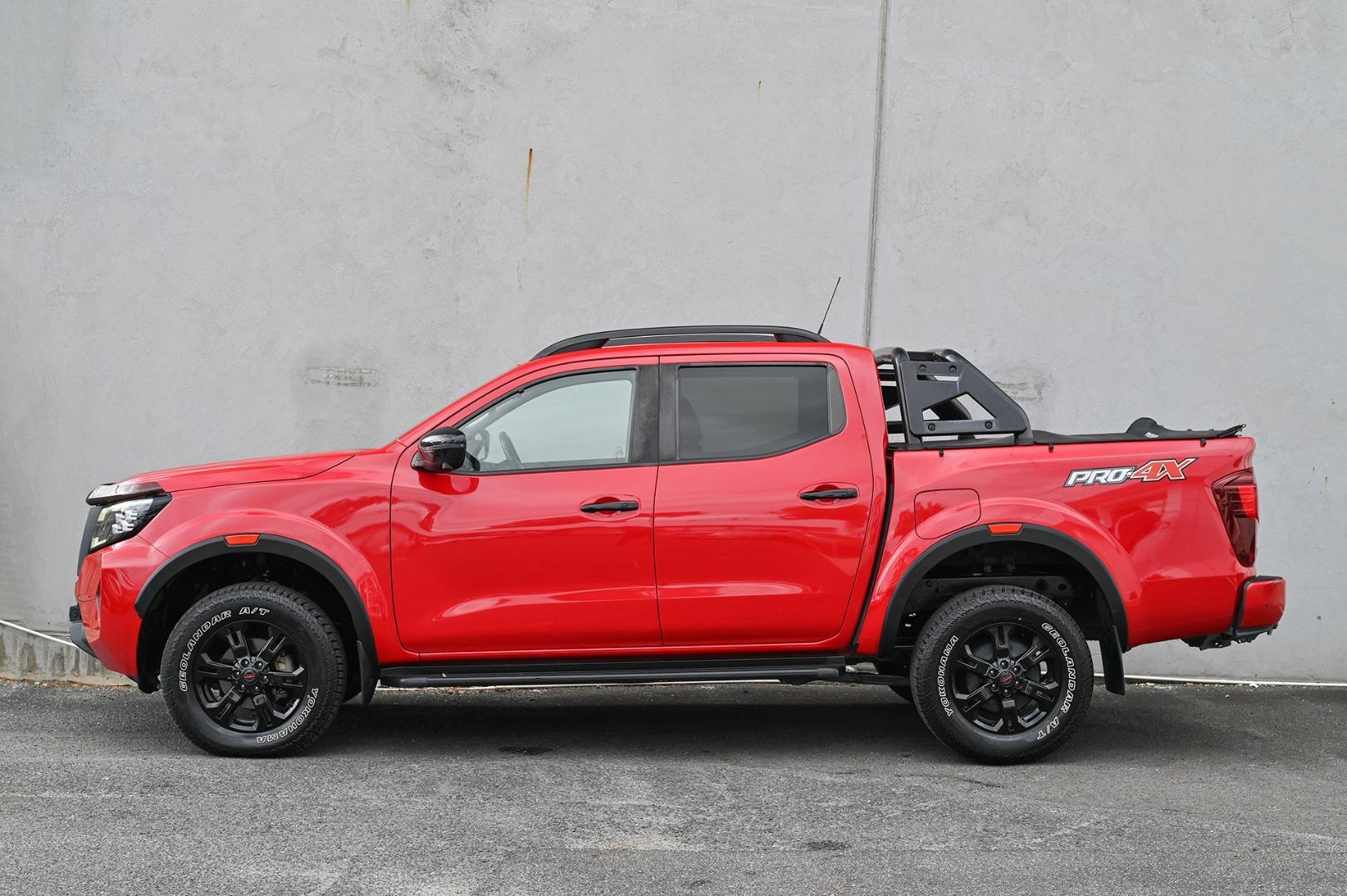 2021 Nissan Navara PRO-4X in Red