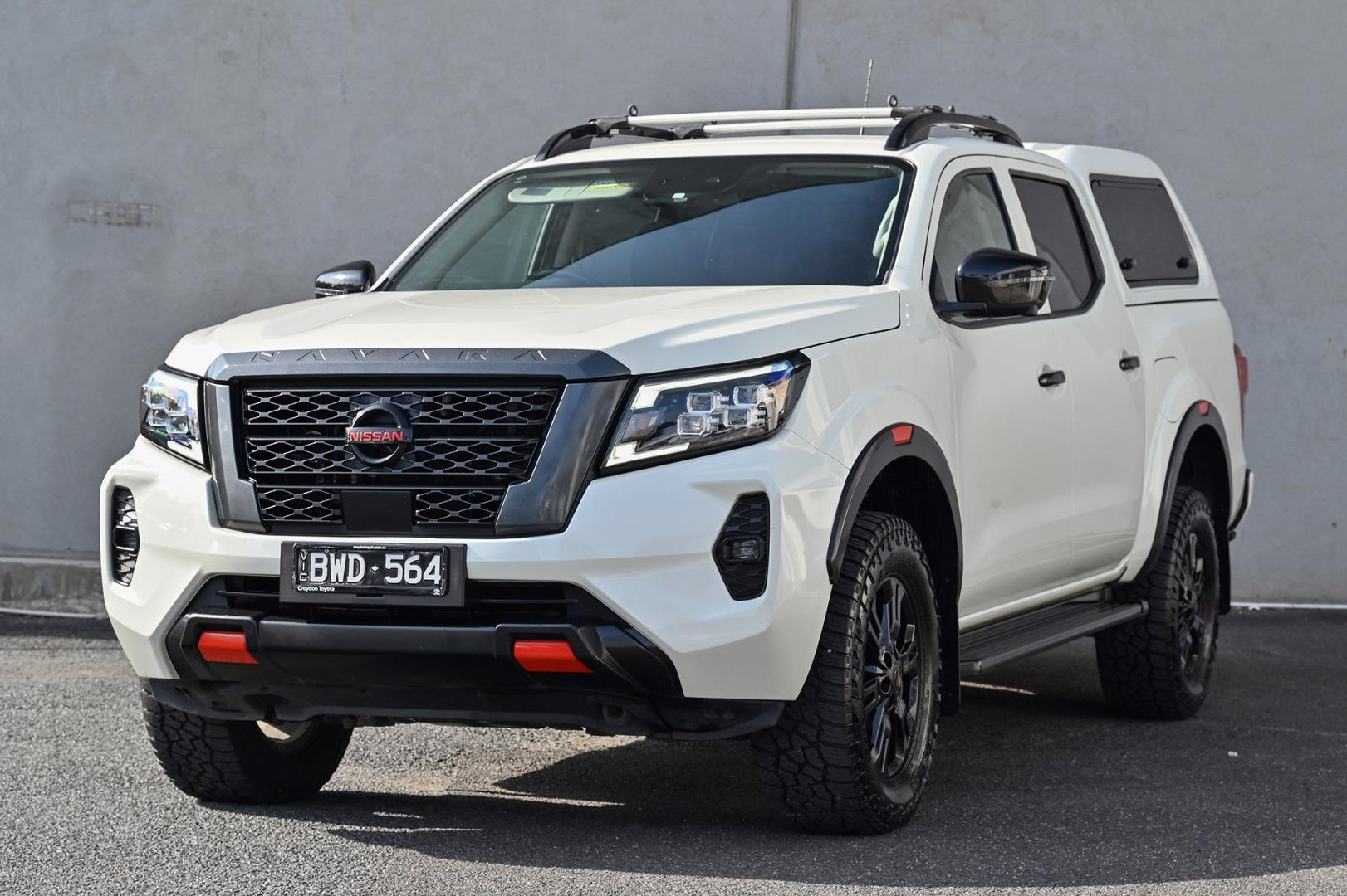 2022 Nissan Navara PRO-4X in White