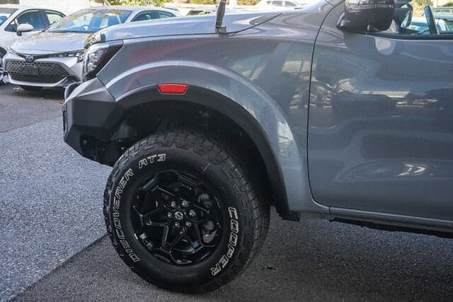 2022 Nissan Navara PRO-4X in Grey