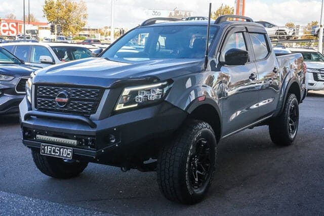 2022 Nissan Navara PRO-4X in Grey