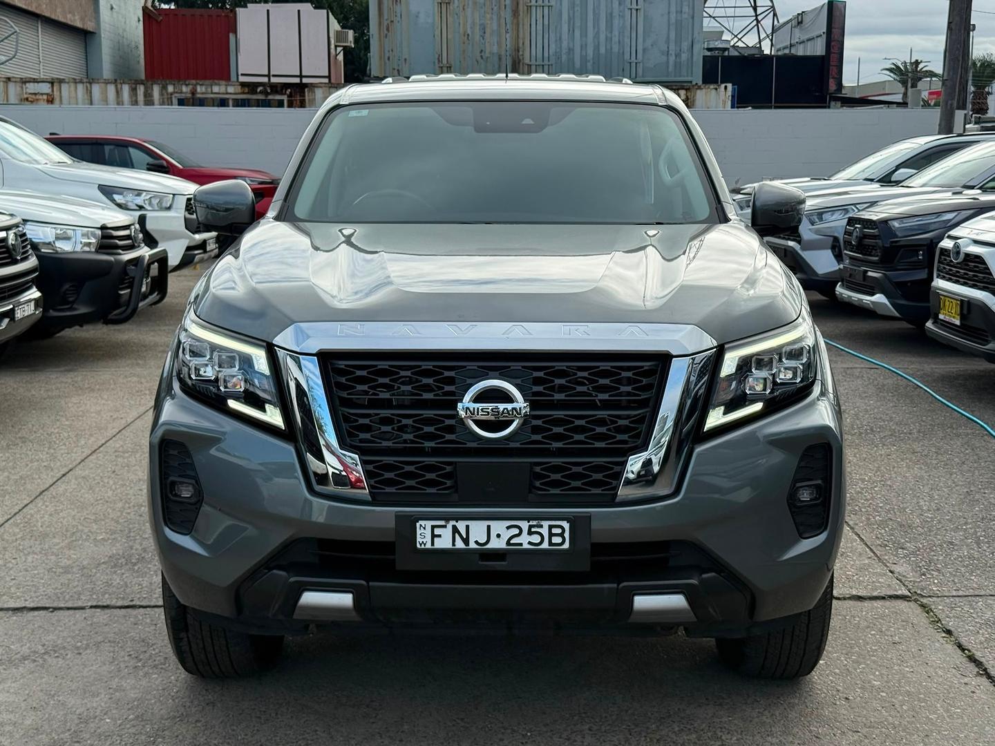2024 Nissan Navara ST in Other