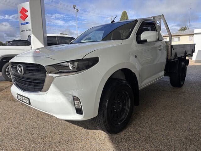 2021 Mazda BT-50 XS in White