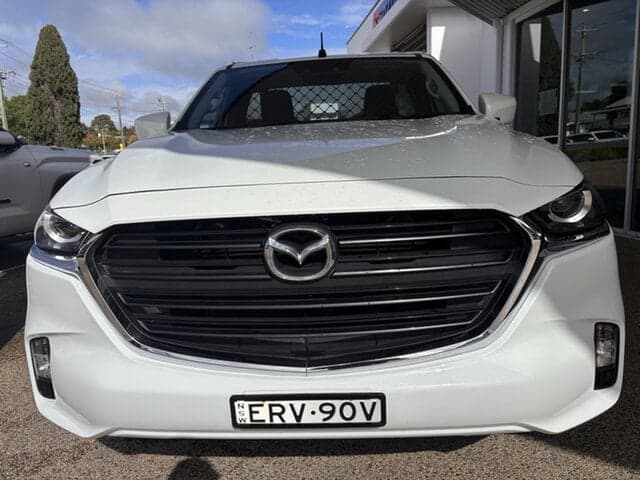 2021 Mazda BT-50 XS in White