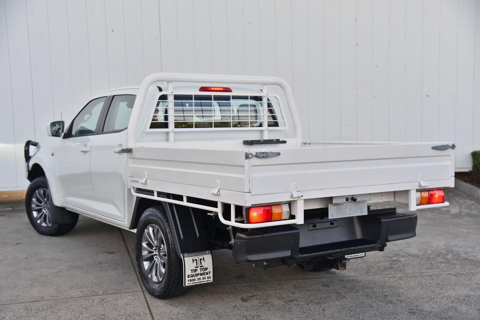 2022 Mazda BT-50 XT in White