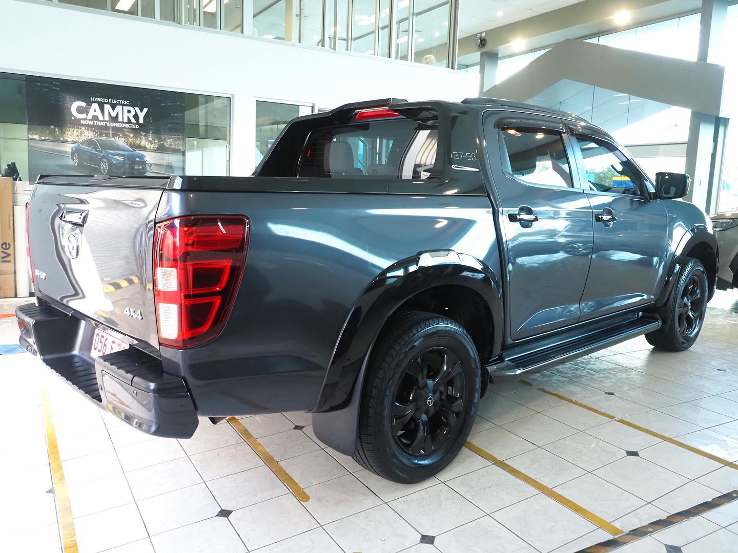 2022 Mazda BT-50 SP in Grey