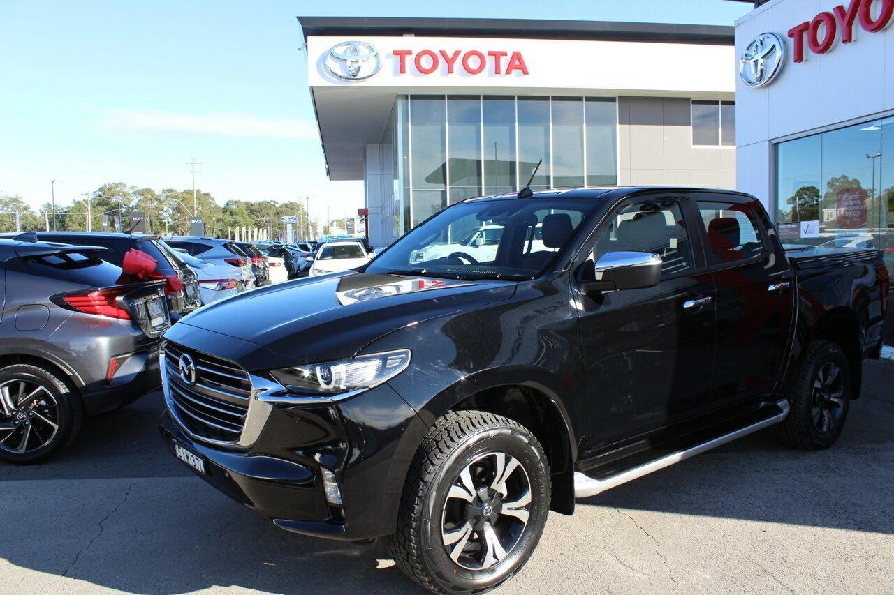 2022 Mazda BT-50 GT in Black