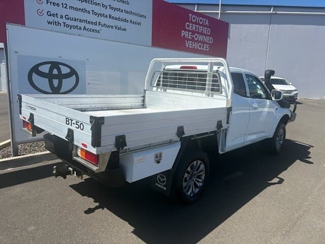 2023 Mazda BT-50 XT in White