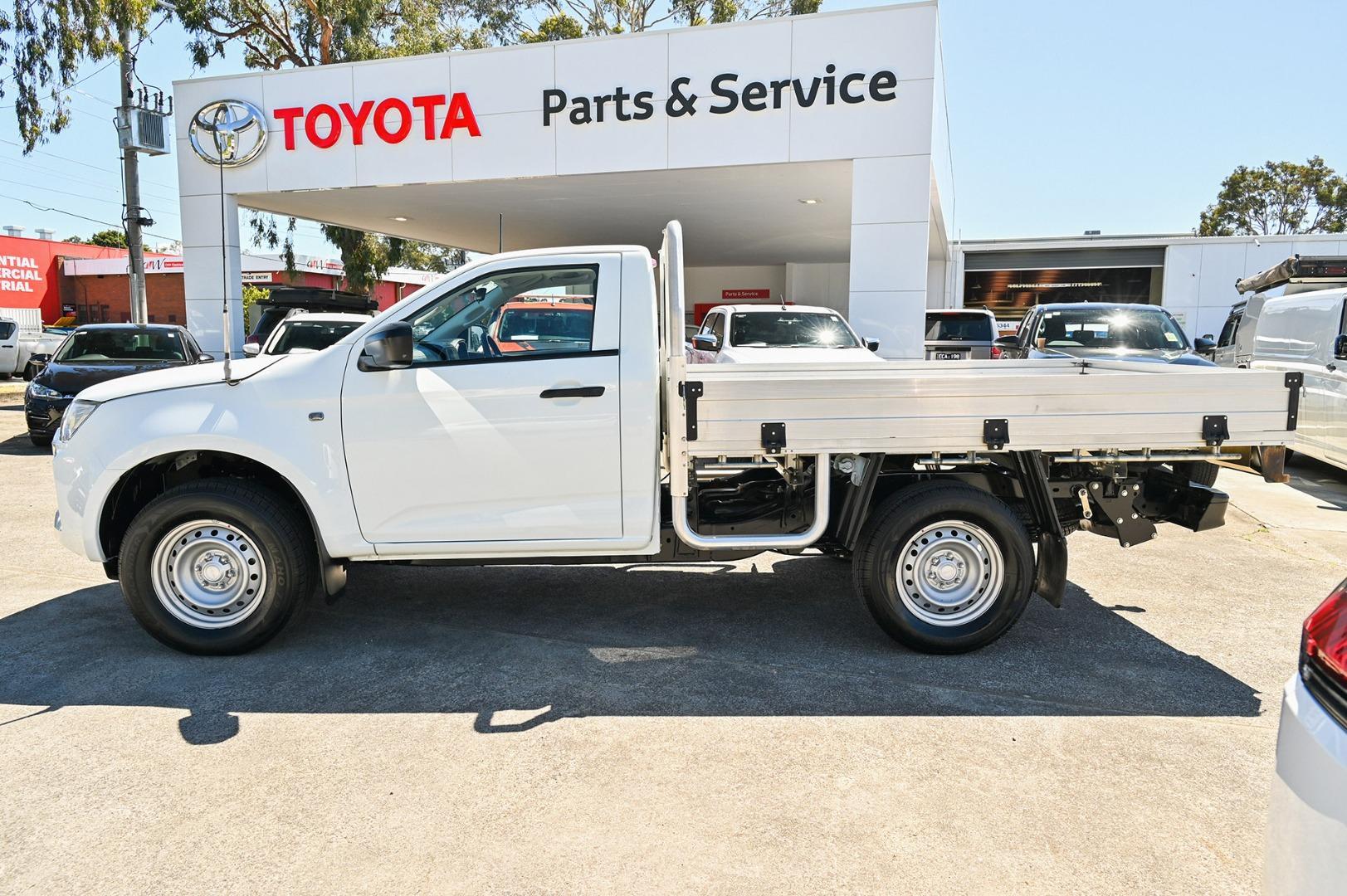 2023 Isuzu D-MAX SX High Ride in Grey