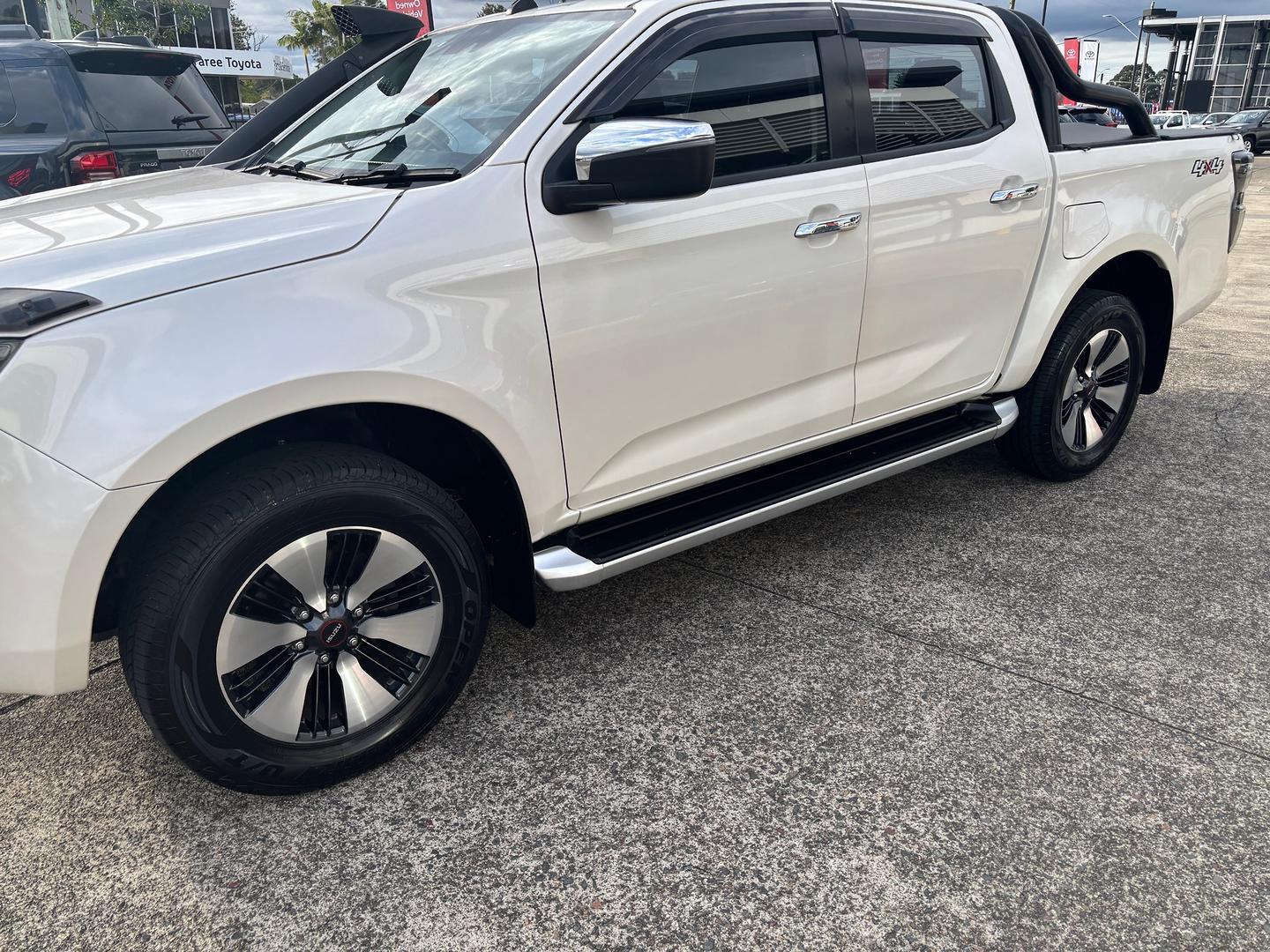 2021 Isuzu D-MAX LS-U in Other
