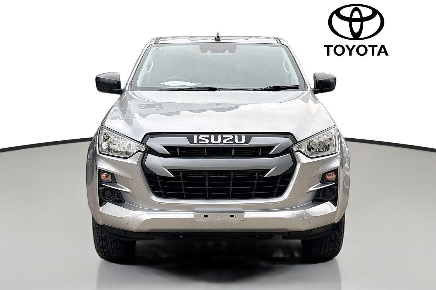 2021 Isuzu D-MAX SX in Silver