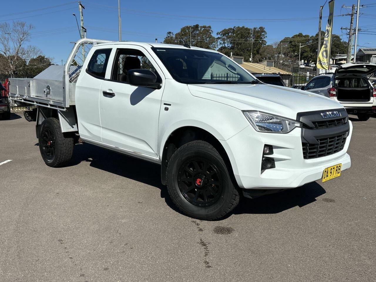 2020 Isuzu D-MAX SX in White