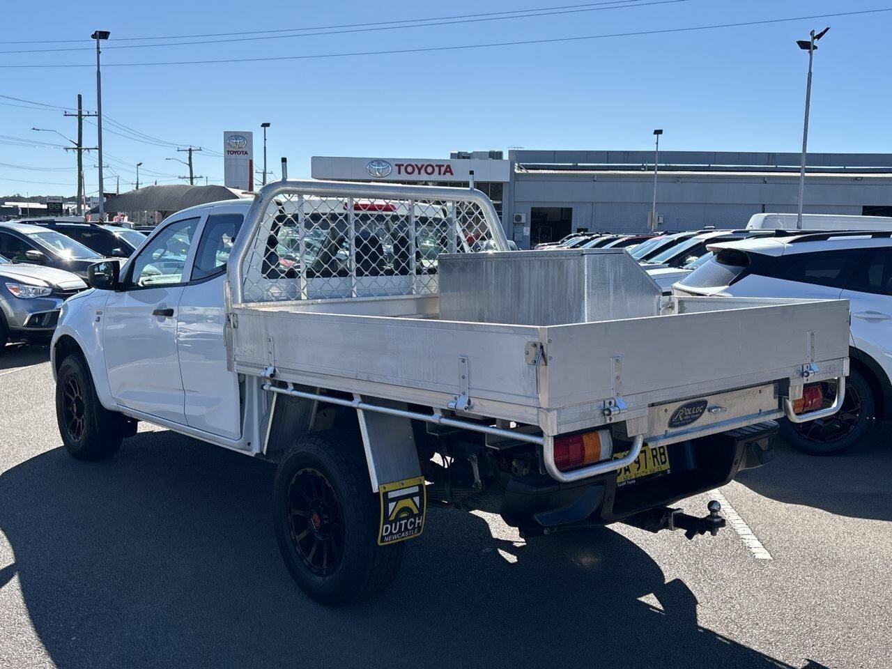 2020 Isuzu D-MAX SX in White