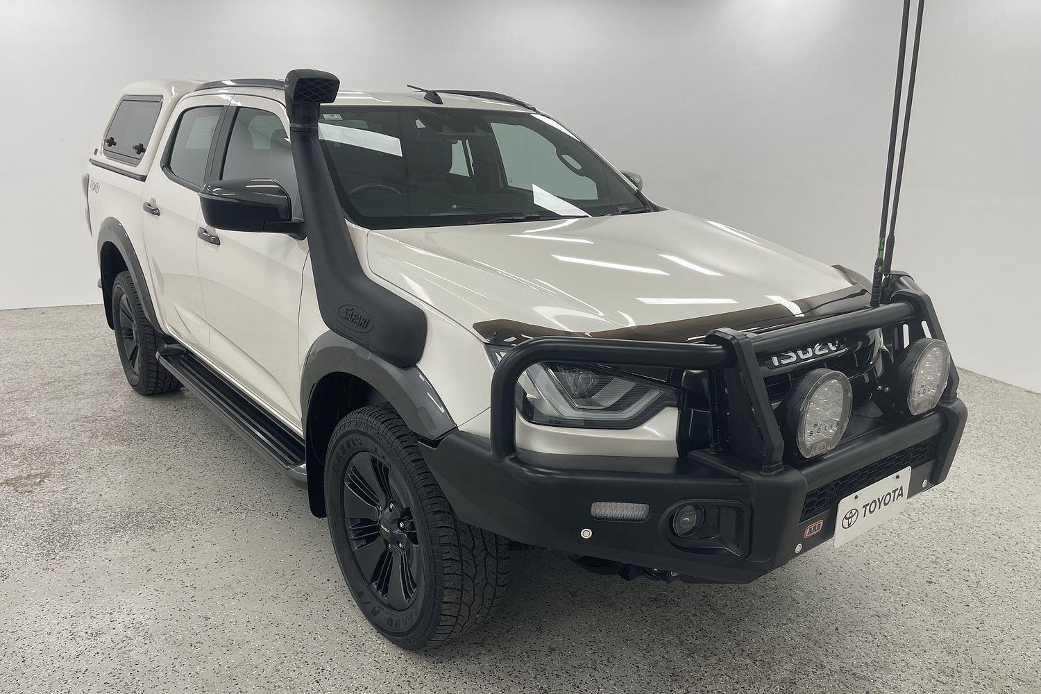 2022 Isuzu D-MAX X-TERRAIN in White