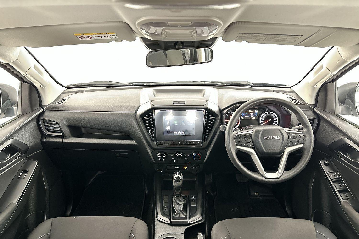 2021 Isuzu D-MAX SX in Silver