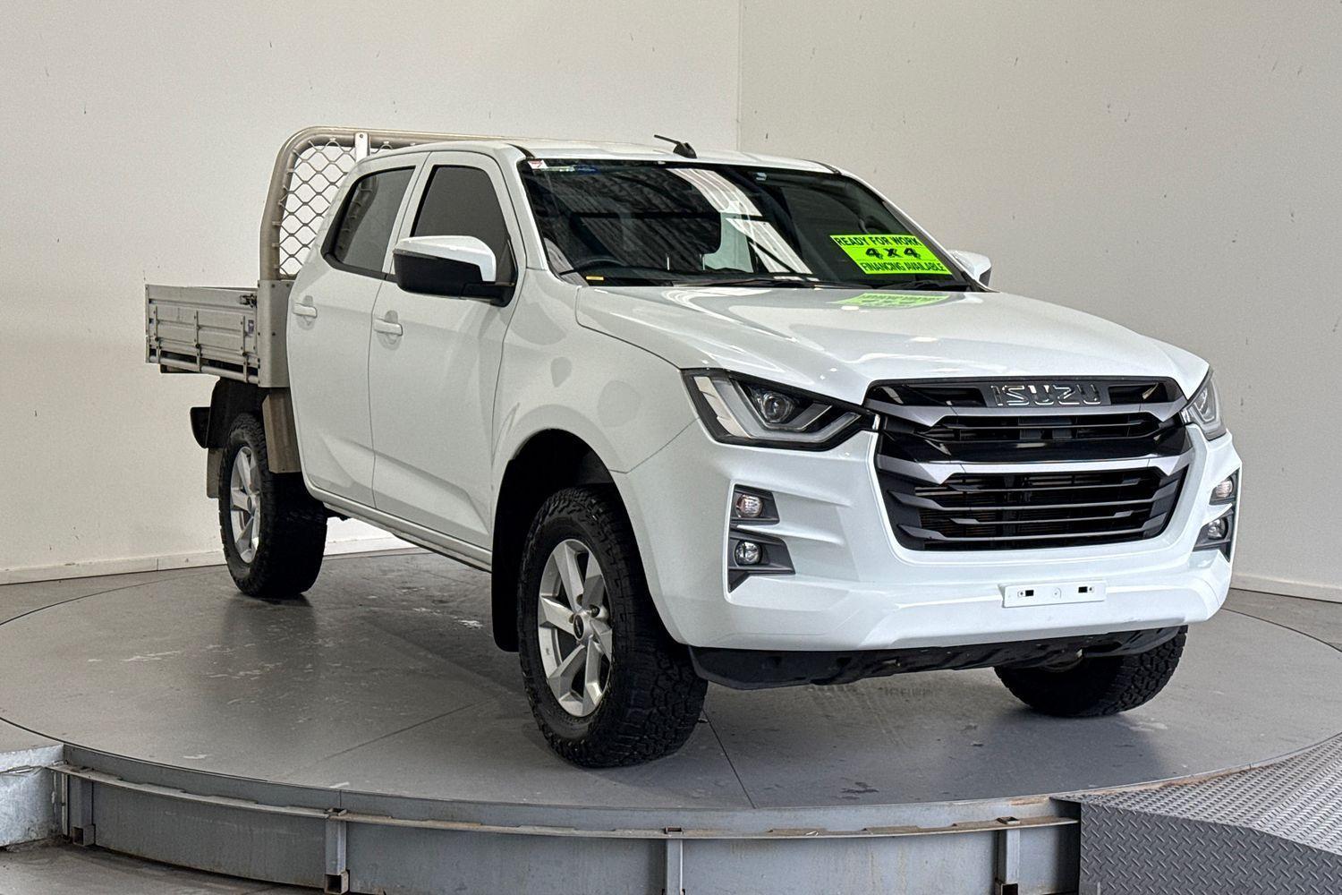 2023 Isuzu D-MAX LS-M in White