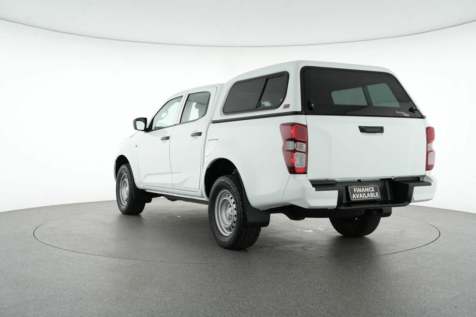 2023 Isuzu D-MAX SX in White