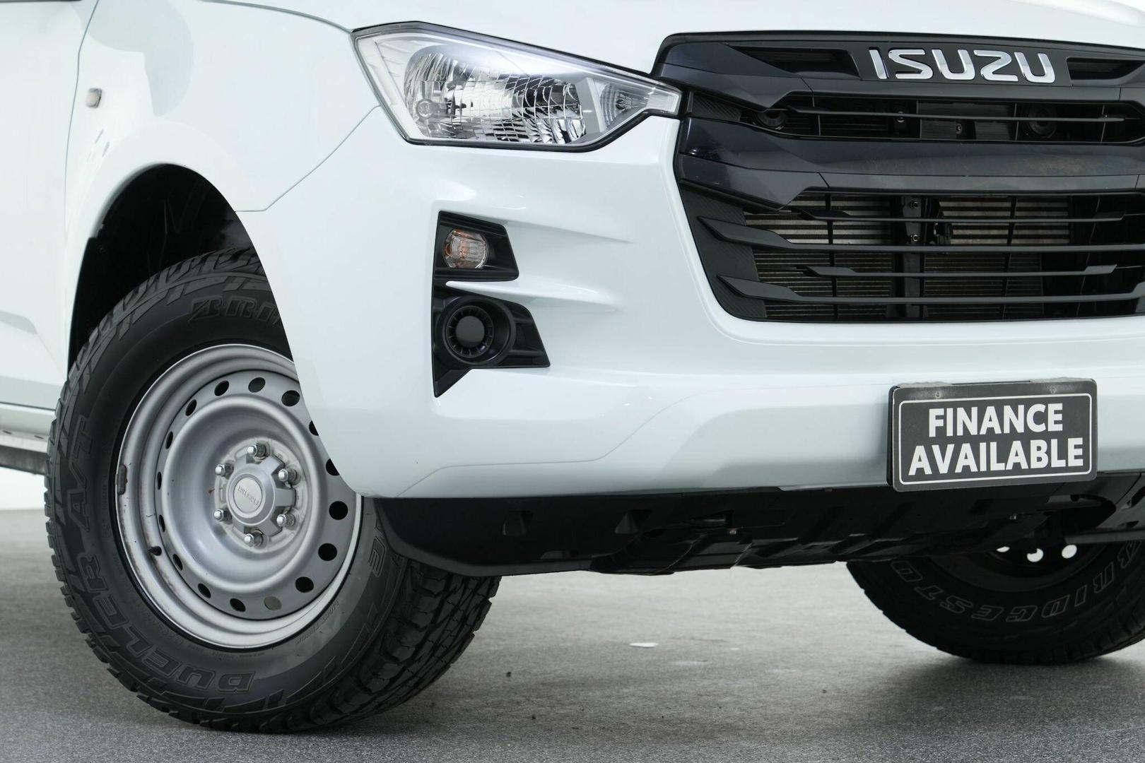 2023 Isuzu D-MAX SX in White