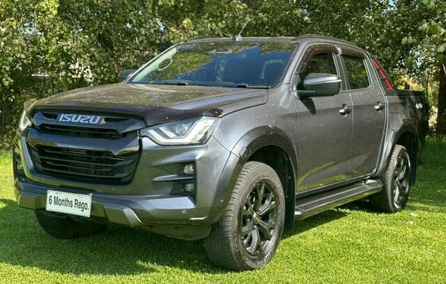 2023 Isuzu D-MAX X-TERRAIN in Grey