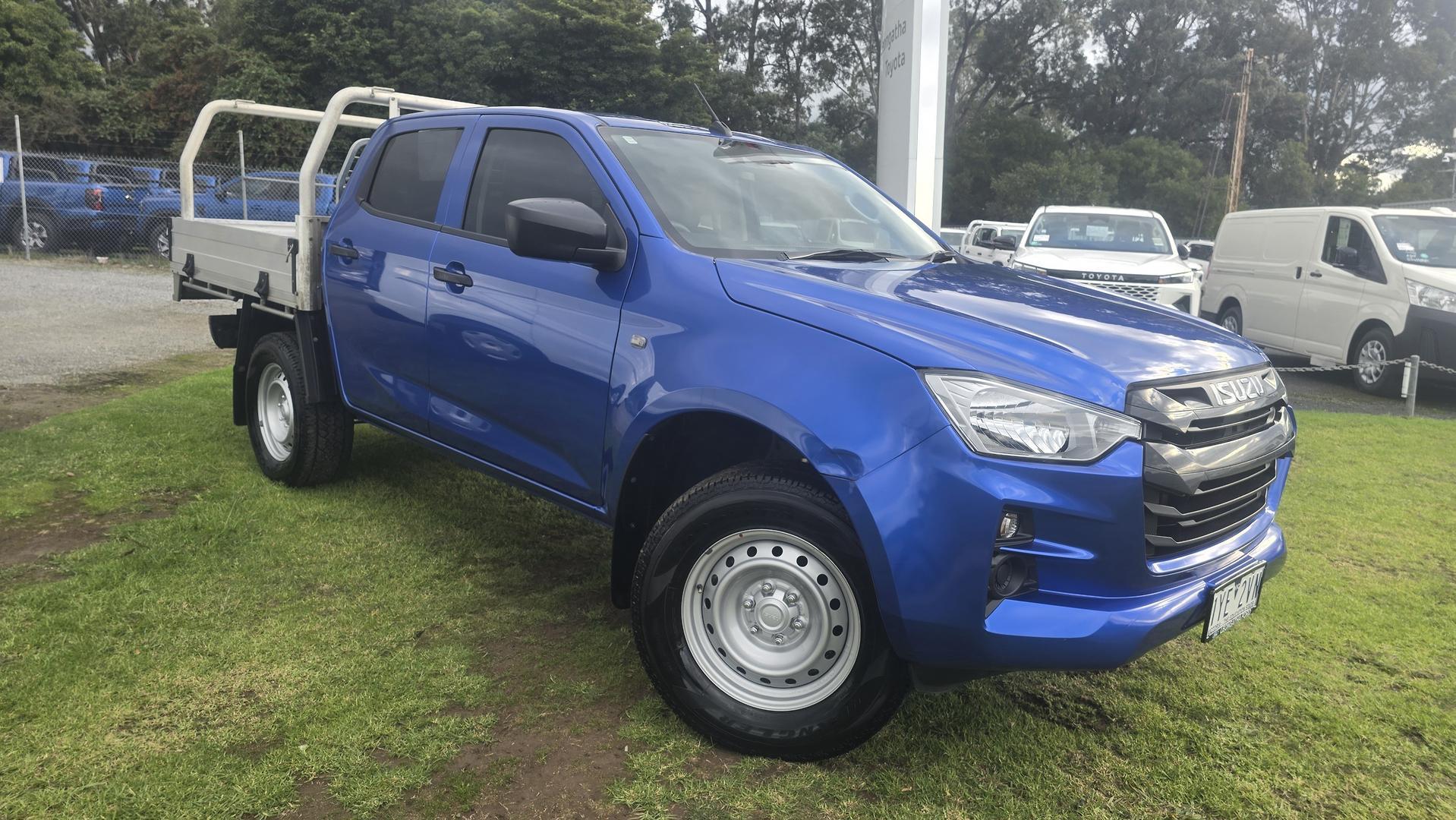 2023 Isuzu D-MAX SX in Blue