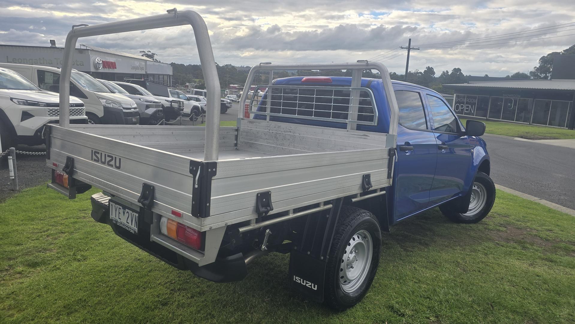 2023 Isuzu D-MAX SX in Blue