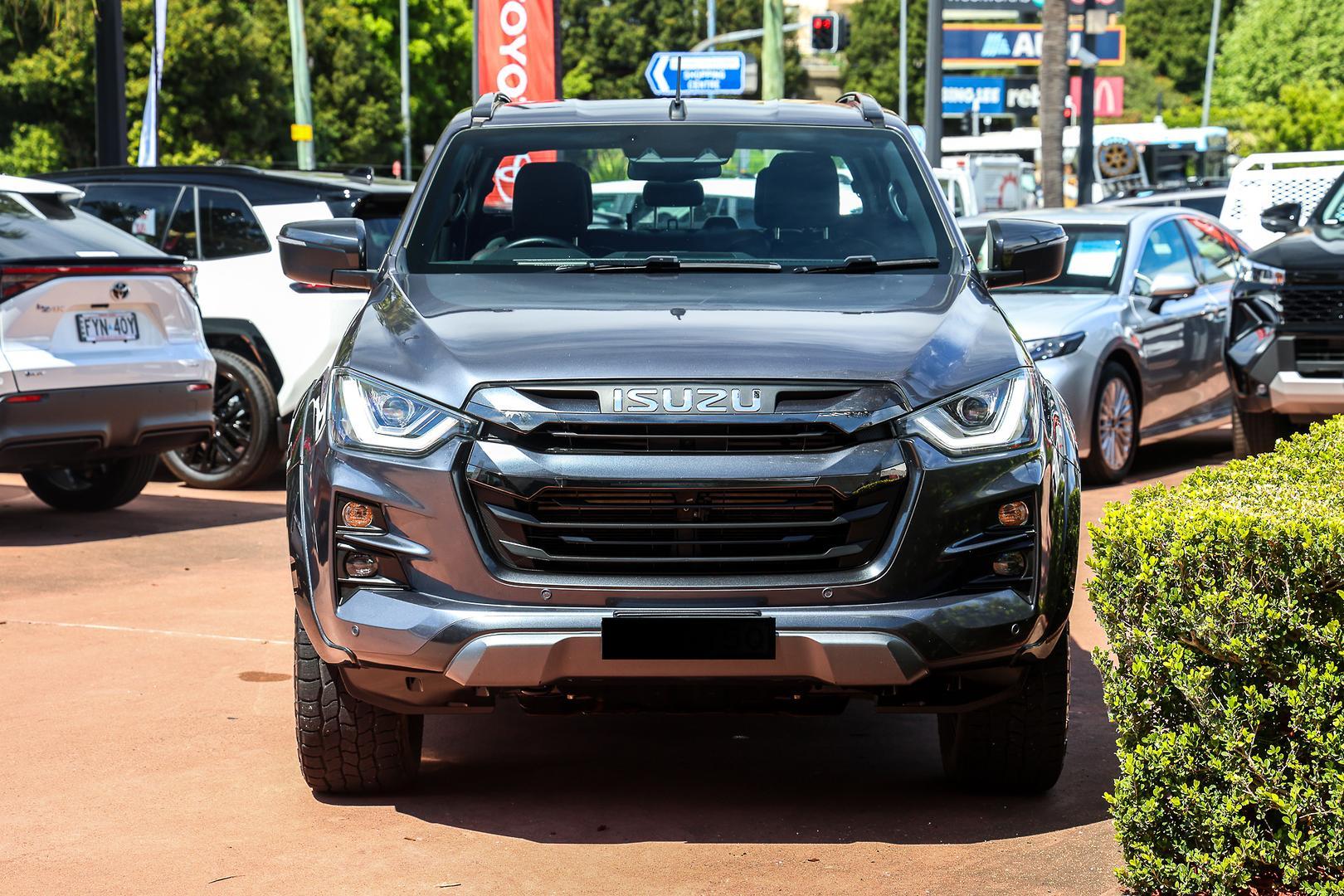 2023 Isuzu D-MAX X-TERRAIN in Grey