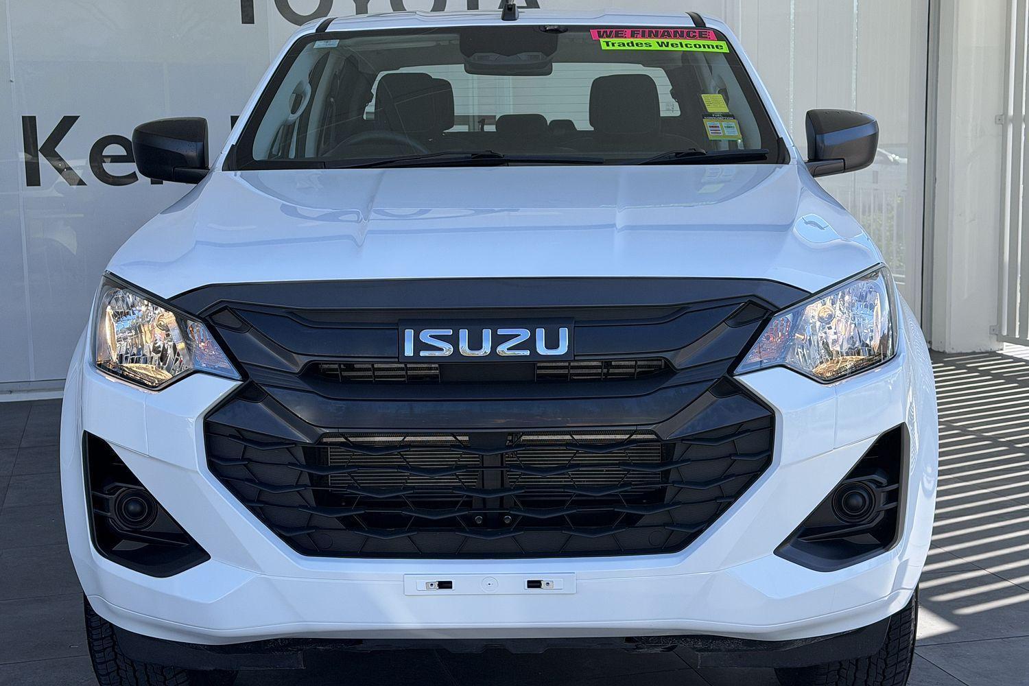 2023 Isuzu D-MAX SX in White