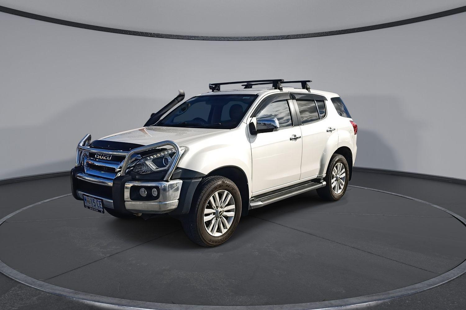 2018 Isuzu MU-X LS-U in White Pearl