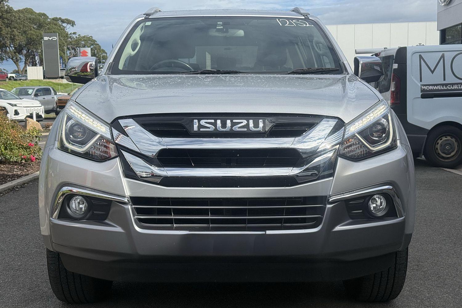 2021 Isuzu MU-X LS-T in Silver