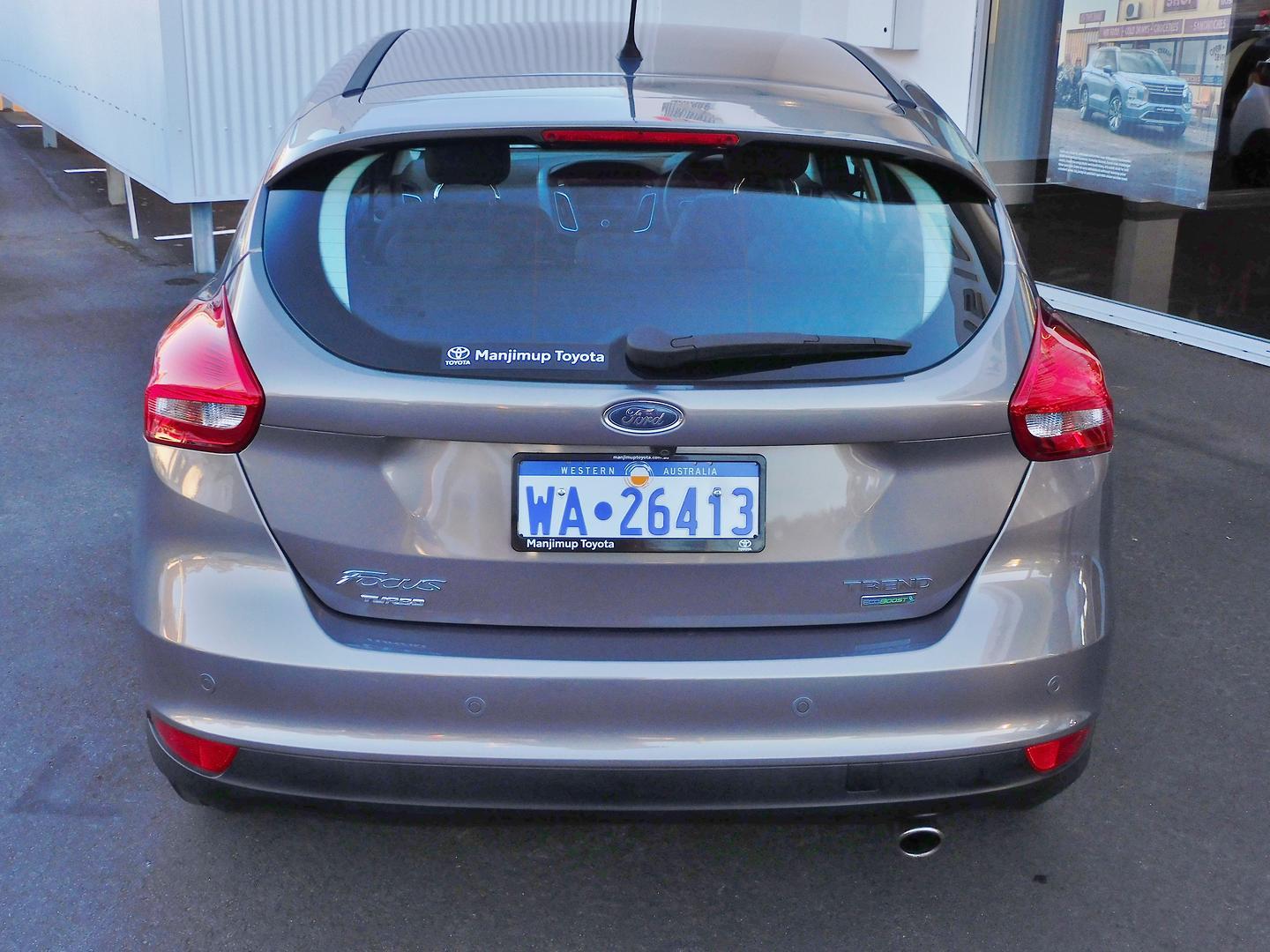2016 Ford Focus Trend in Grey