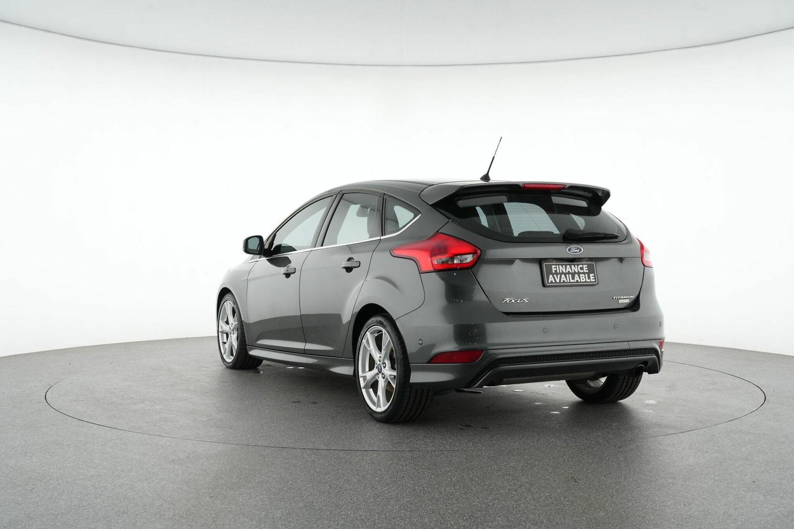 2017 Ford Focus Titanium in Grey