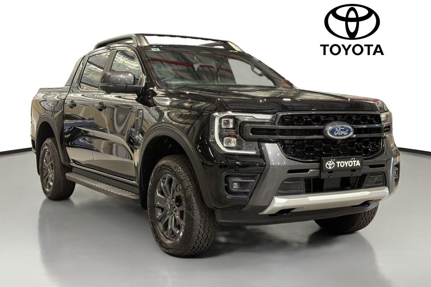 2025 Ford Ranger Wildtrak in Black