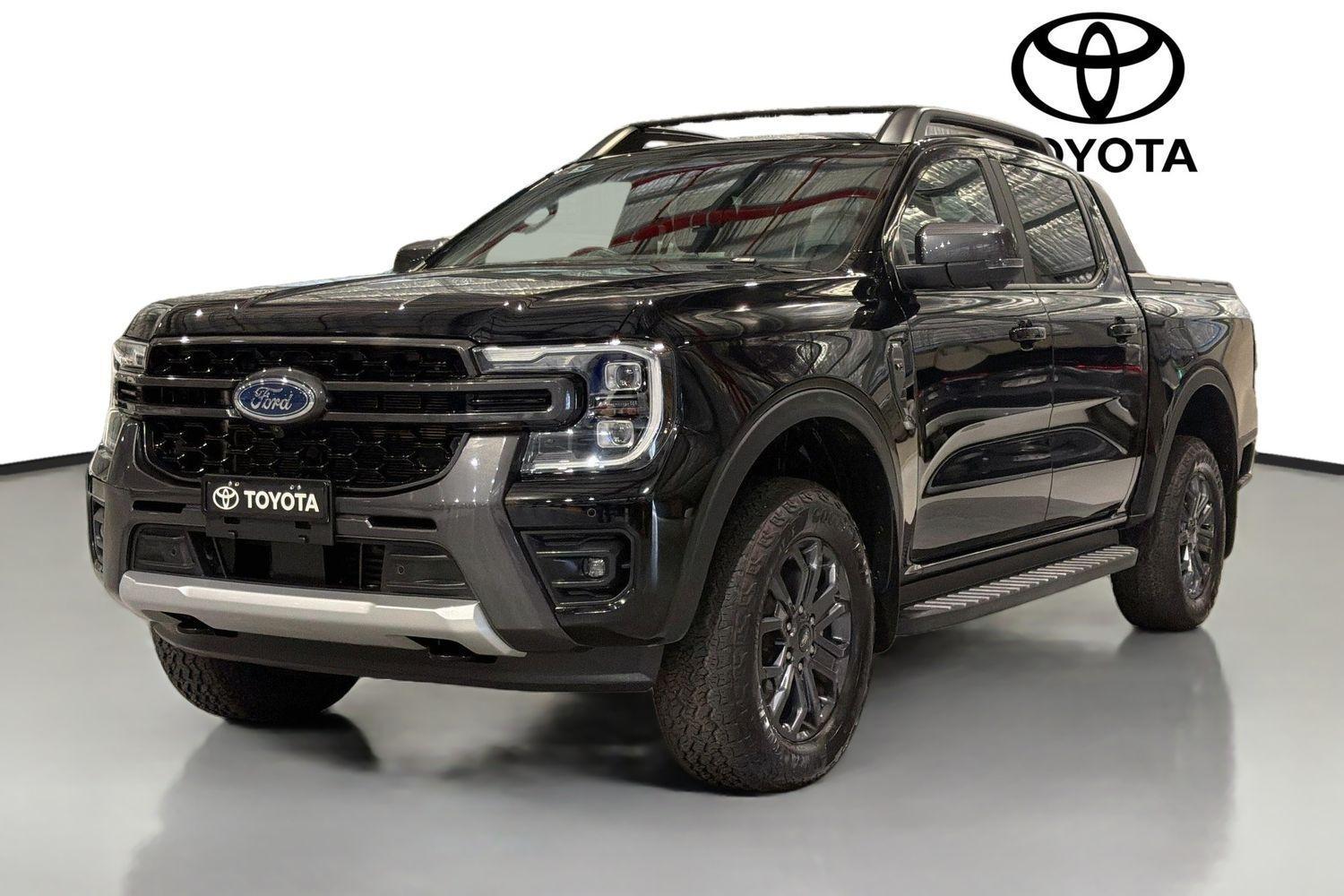 2025 Ford Ranger Wildtrak in Black