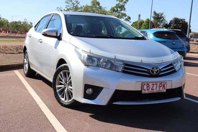 2014 Toyota Corolla SX in Silver