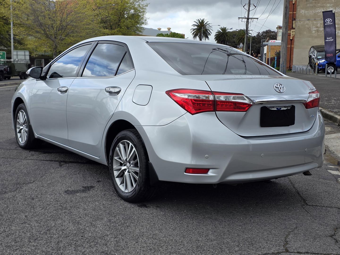 2014 Toyota Corolla SX in Silver