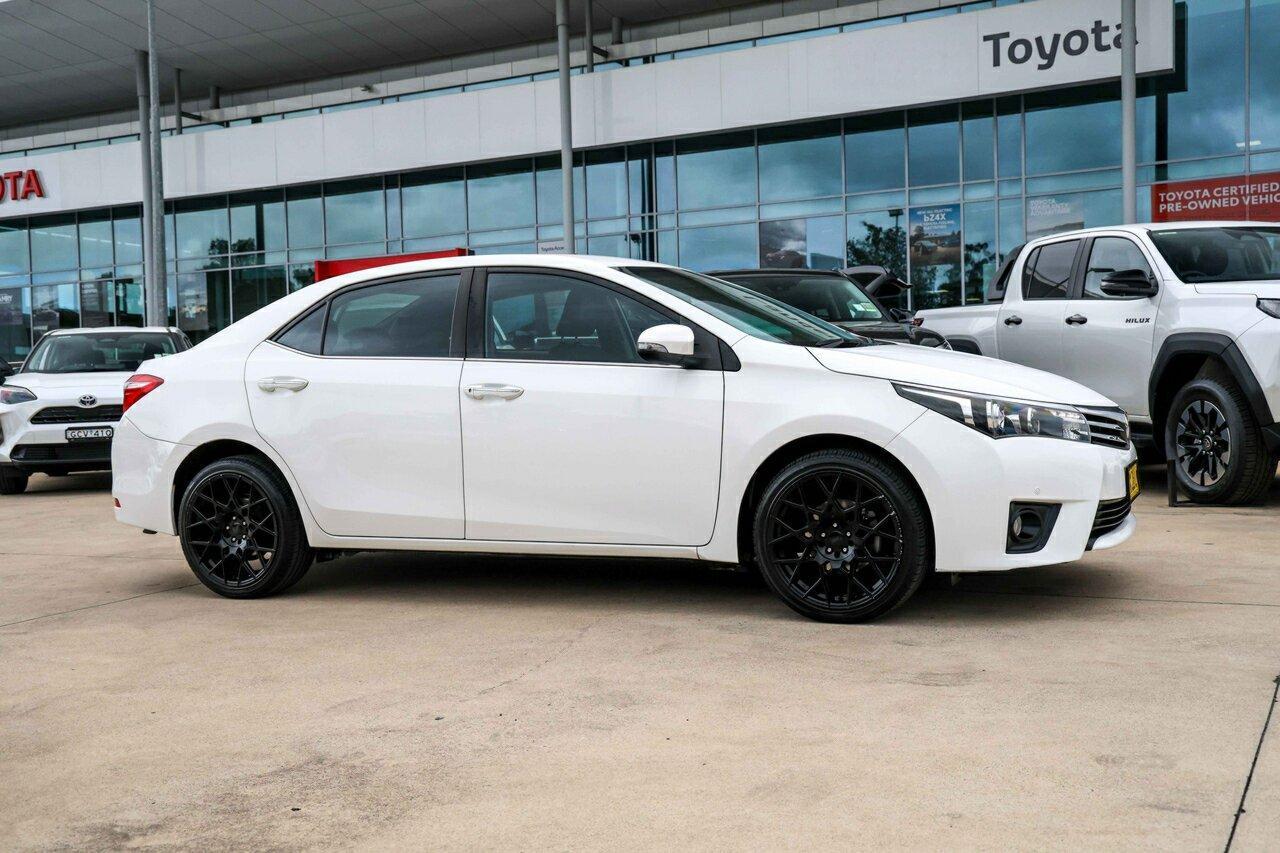 2016 Toyota Corolla ZR in White