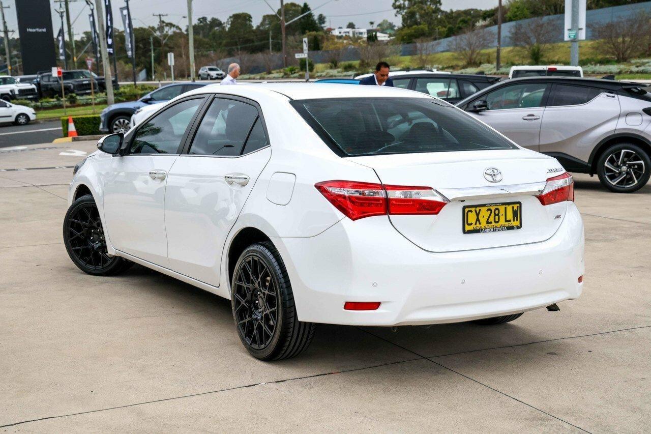 2016 Toyota Corolla ZR in White