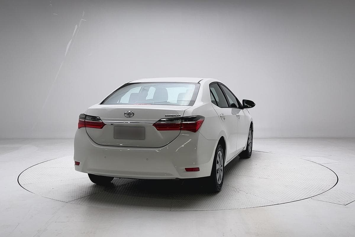 2017 Toyota Corolla Ascent in White