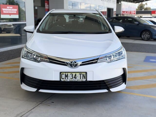 2017 Toyota Corolla Ascent in White
