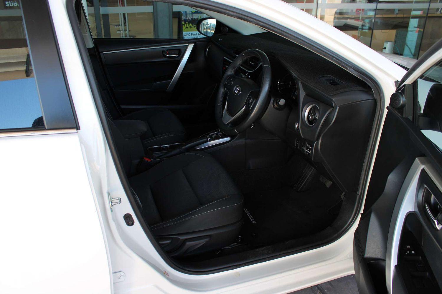 2017 Toyota Corolla SX in White