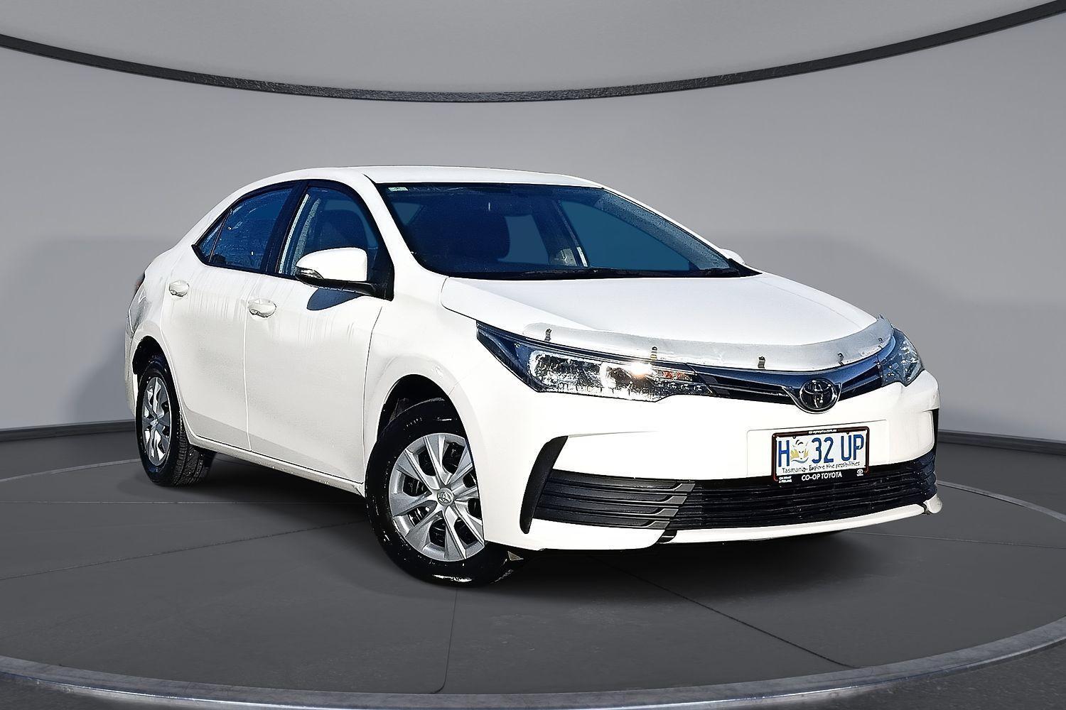 2018 Toyota Corolla Ascent Sport in White
