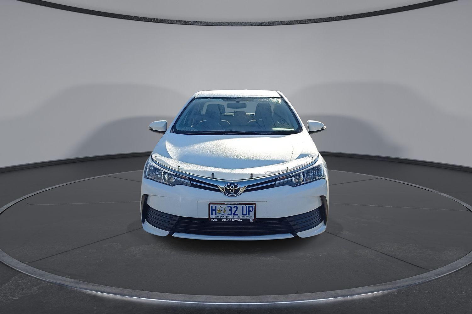 2018 Toyota Corolla Ascent Sport in White