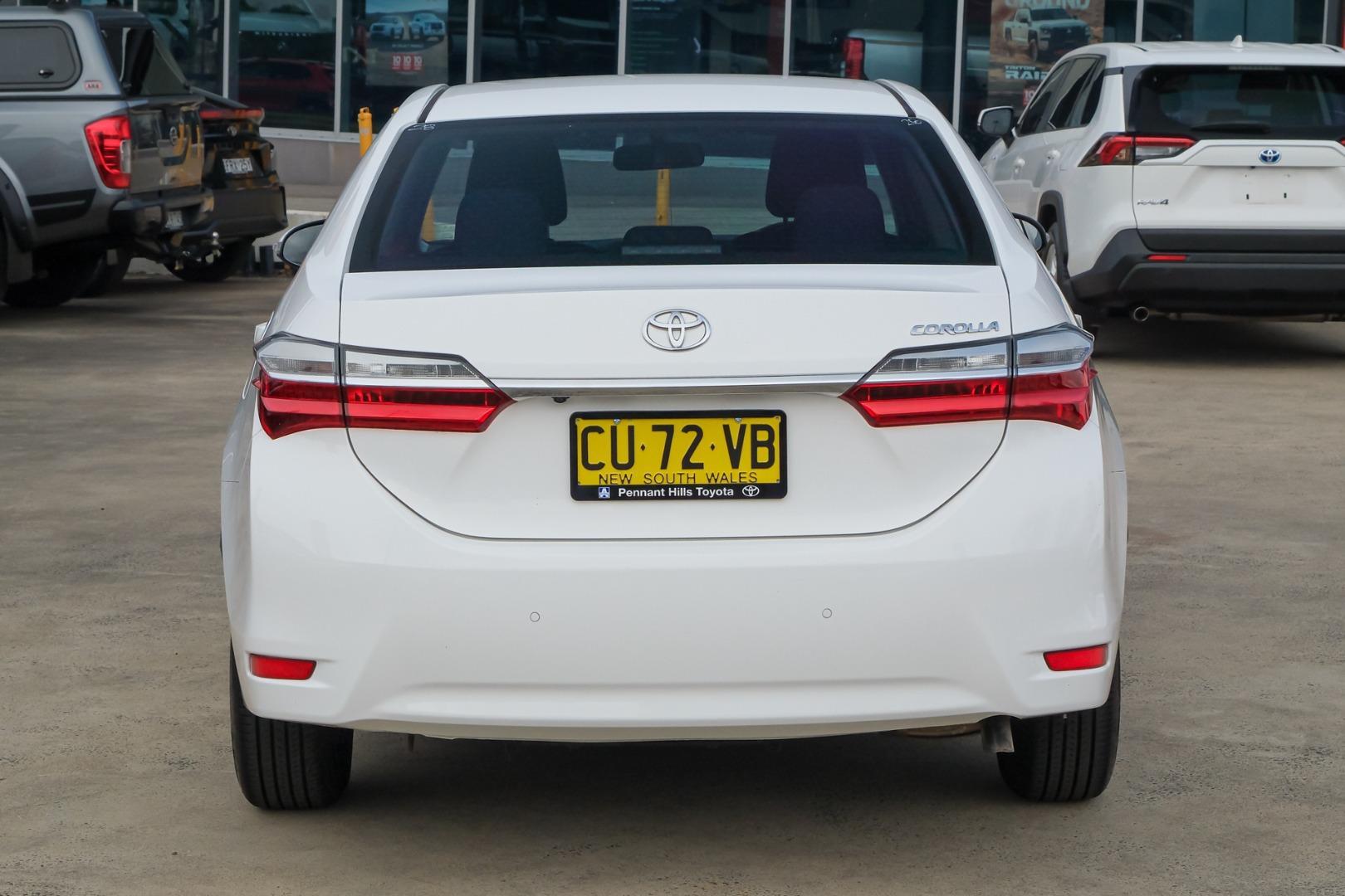 2019 Toyota Corolla Ascent in White