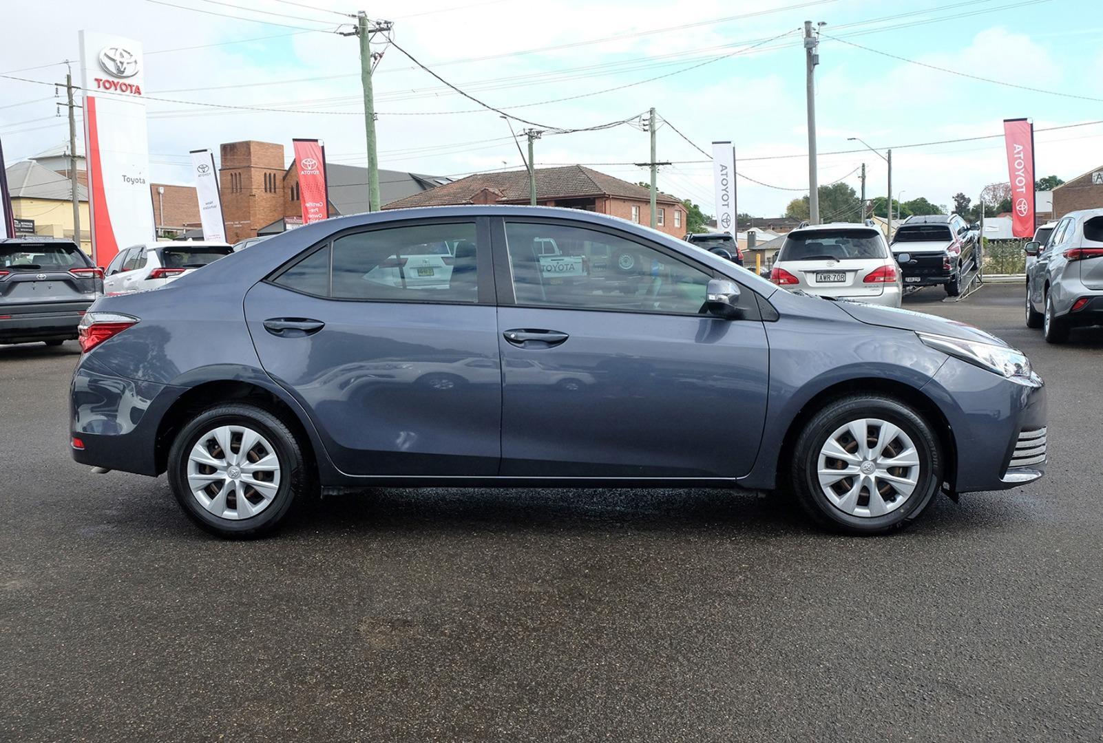 2019 Toyota Corolla Ascent Sport in Dark Grey