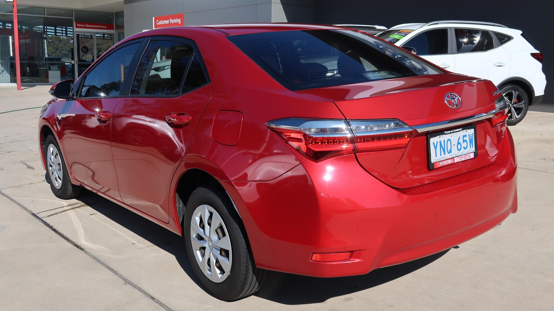 2019 Toyota Corolla Ascent in Red