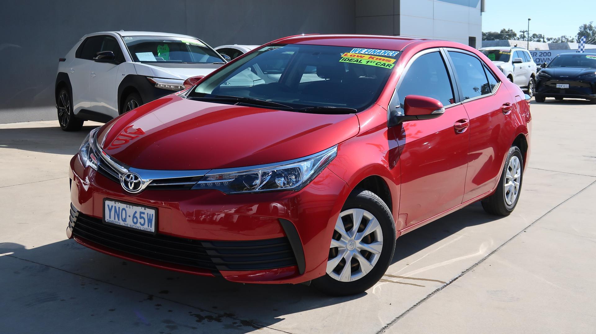 2019 Toyota Corolla Ascent in Red