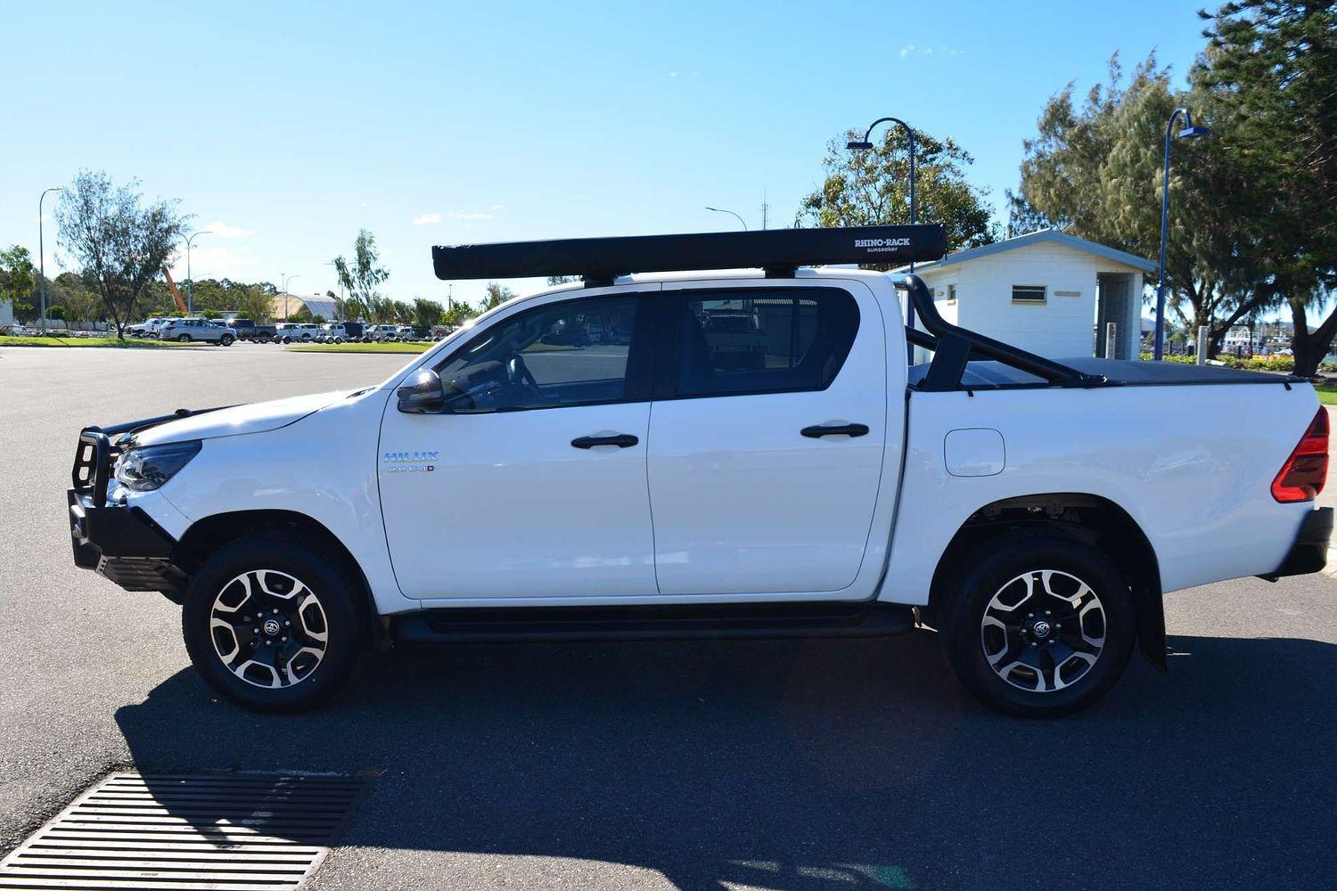 2024 Toyota Hilux SR5 in White