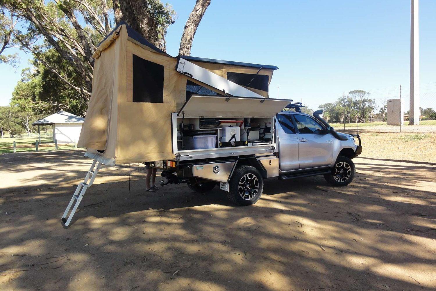 2021 Toyota Hilux SR5 in Silver