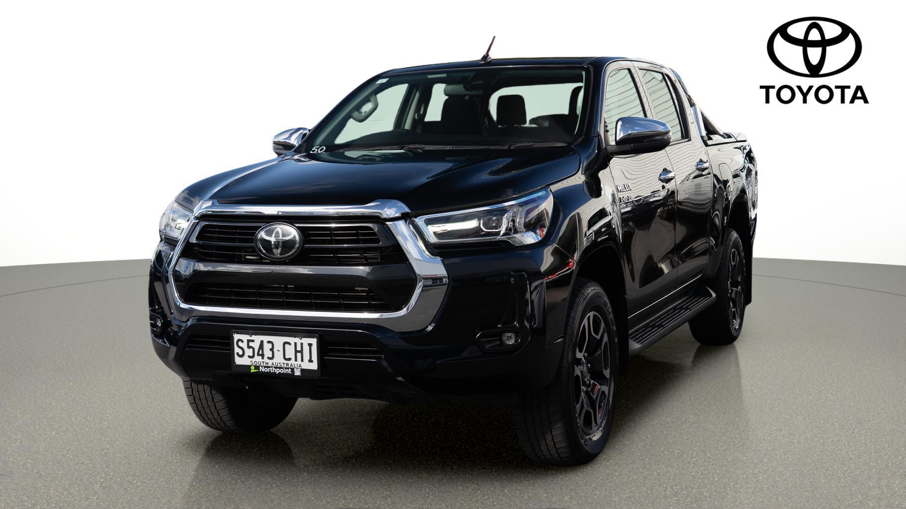 2020 Toyota Hilux SR5 in Black