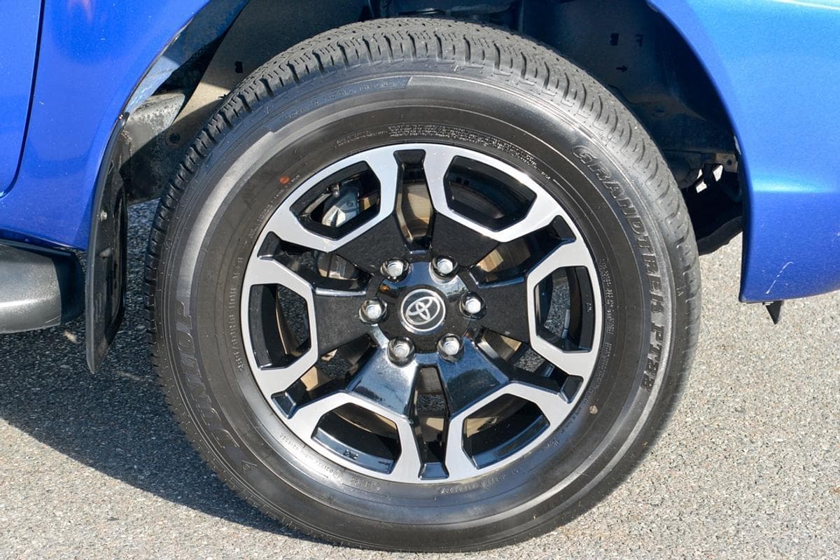 2021 Toyota Hilux SR5 in Blue