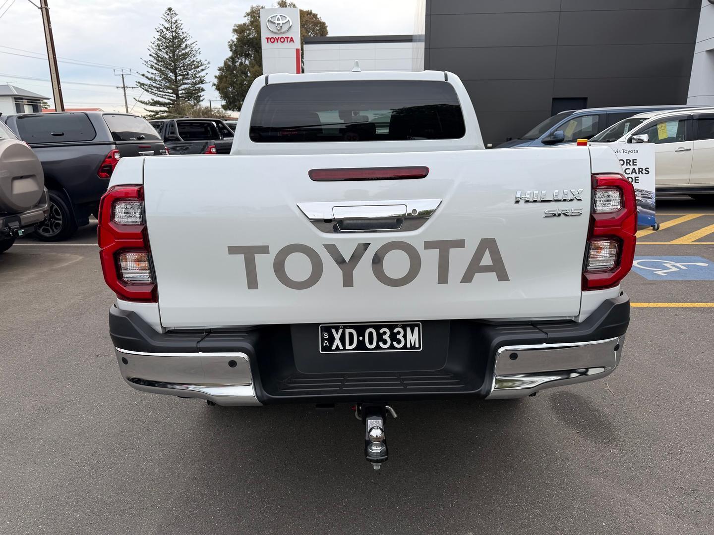 2023 Toyota Hilux SR5 in White